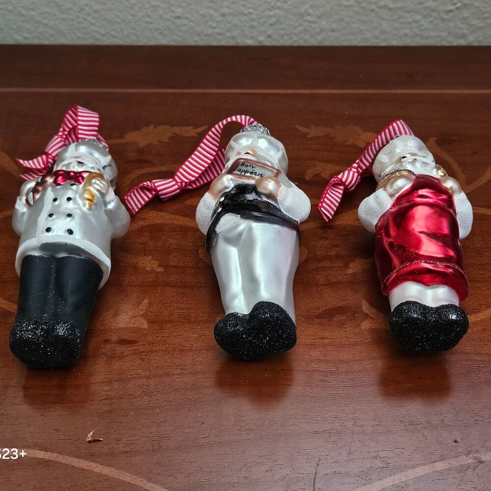SET 2012 WILLIAMS-SONOMA SANTA CHEF COOK HAND PAINTED GLASS CHRISTMAS ORNAMENTS - Picture 6 of 13